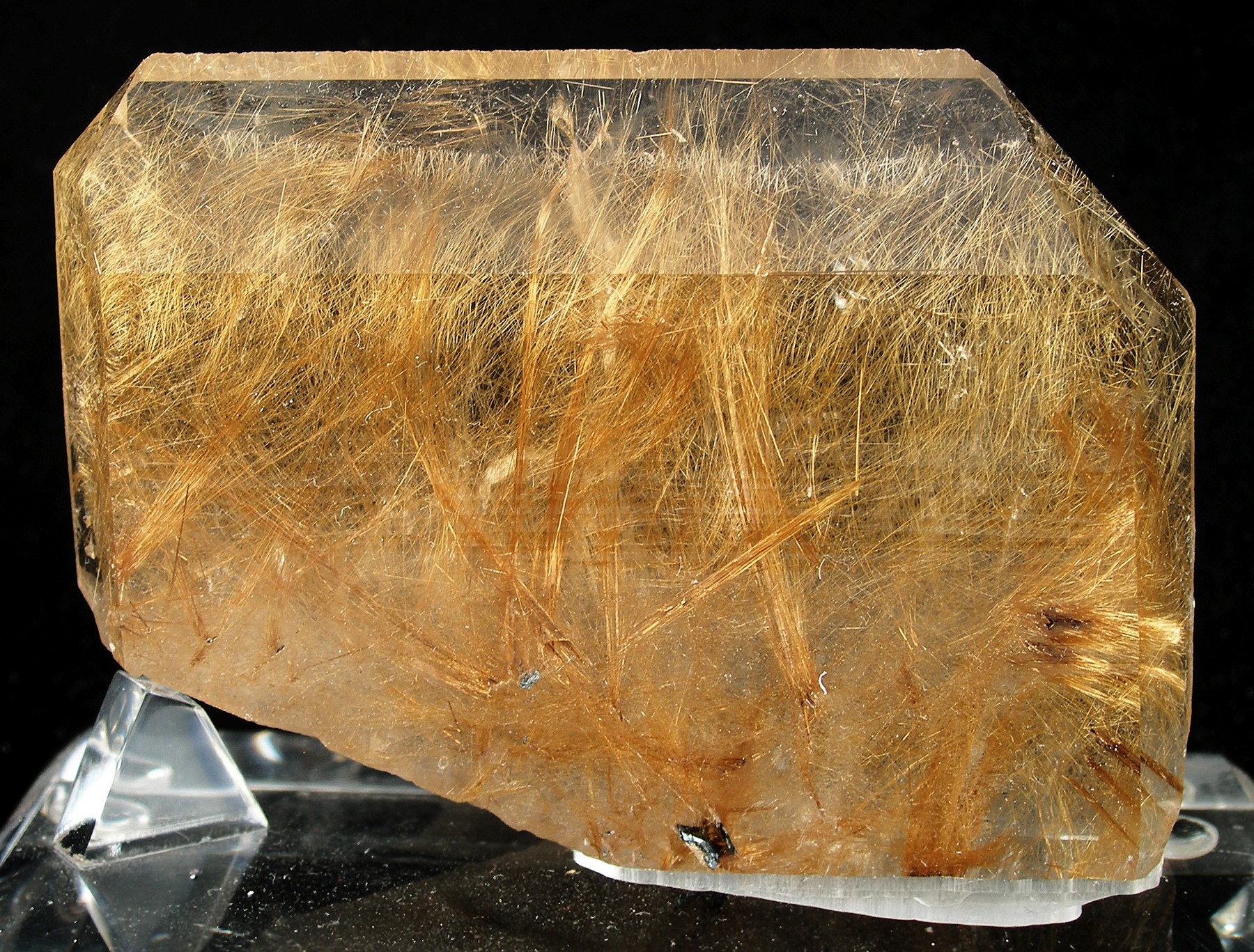 Golden Rutile Quartz, stone exported from India by Roman Maritime