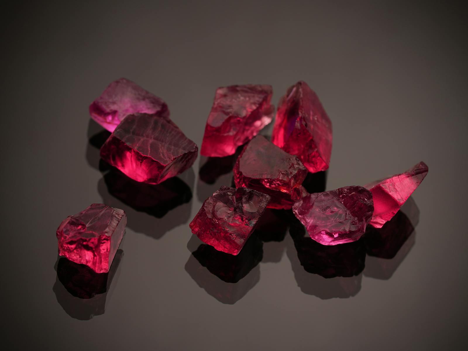 Star Garnet, stone exported from India by Roman Maritime