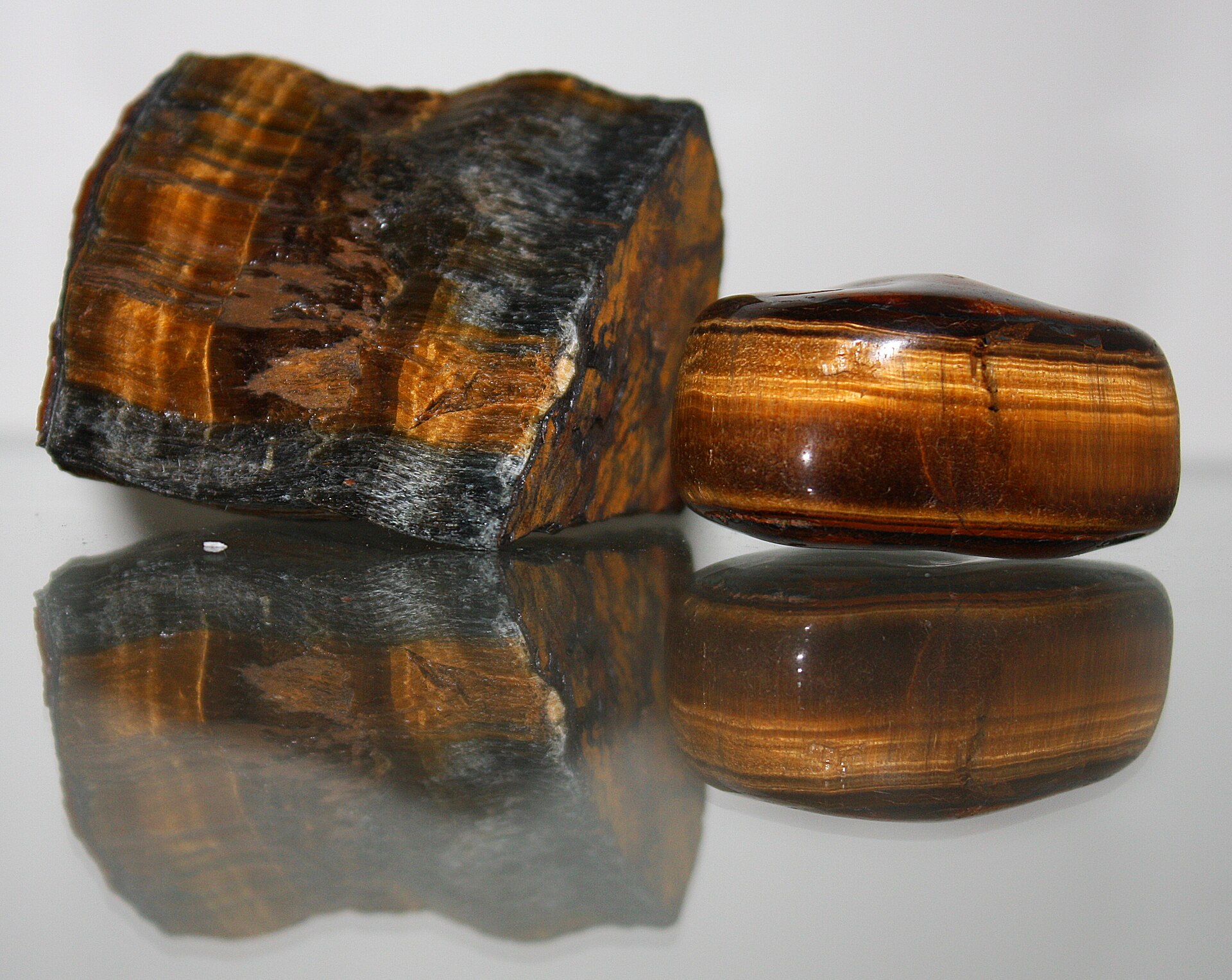 Tiger's Eye, stone exported from India by Roman Maritime